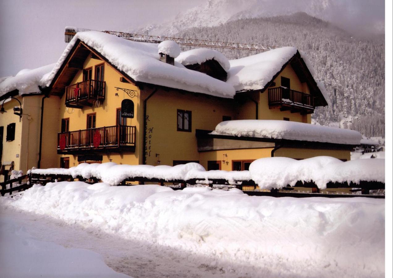 Hotel La Ginestra Cesana Torinese Εξωτερικό φωτογραφία